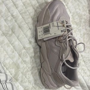 PURPLE ADIDAS OZWEEGO W WOMENS SHOES